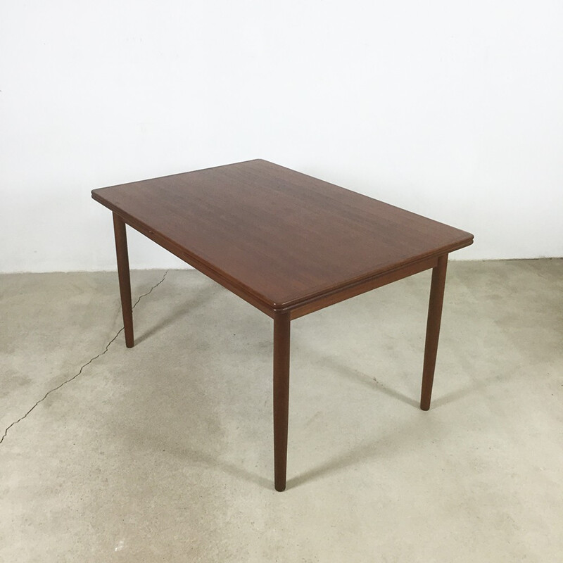 Scandinavian vintage dining table with teak extensions by Willy Sigh for H. Sigh and Sons, Denmark 1960