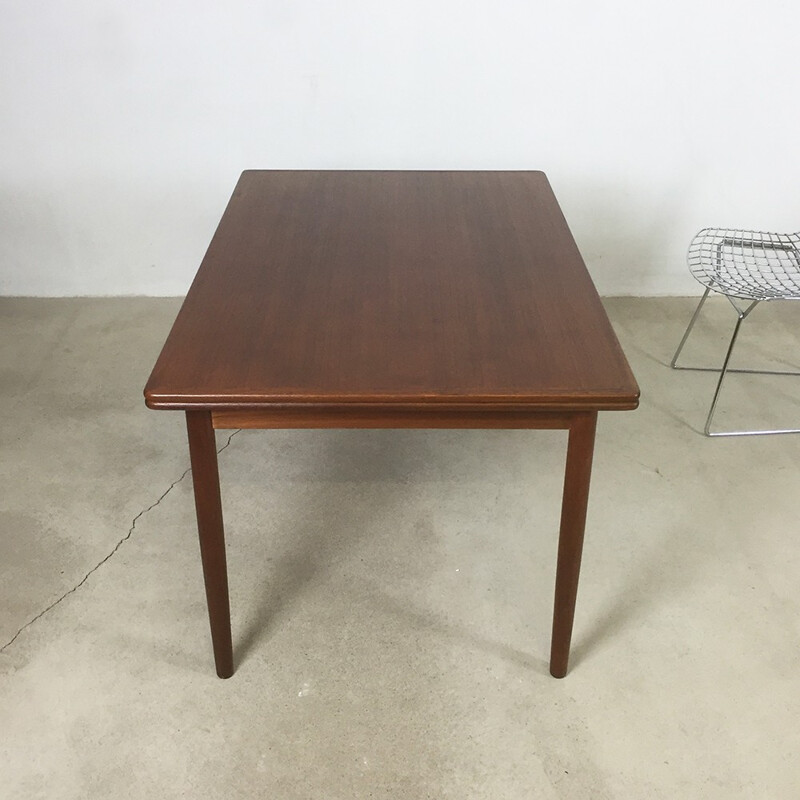 Scandinavian vintage dining table with teak extensions by Willy Sigh for H. Sigh and Sons, Denmark 1960