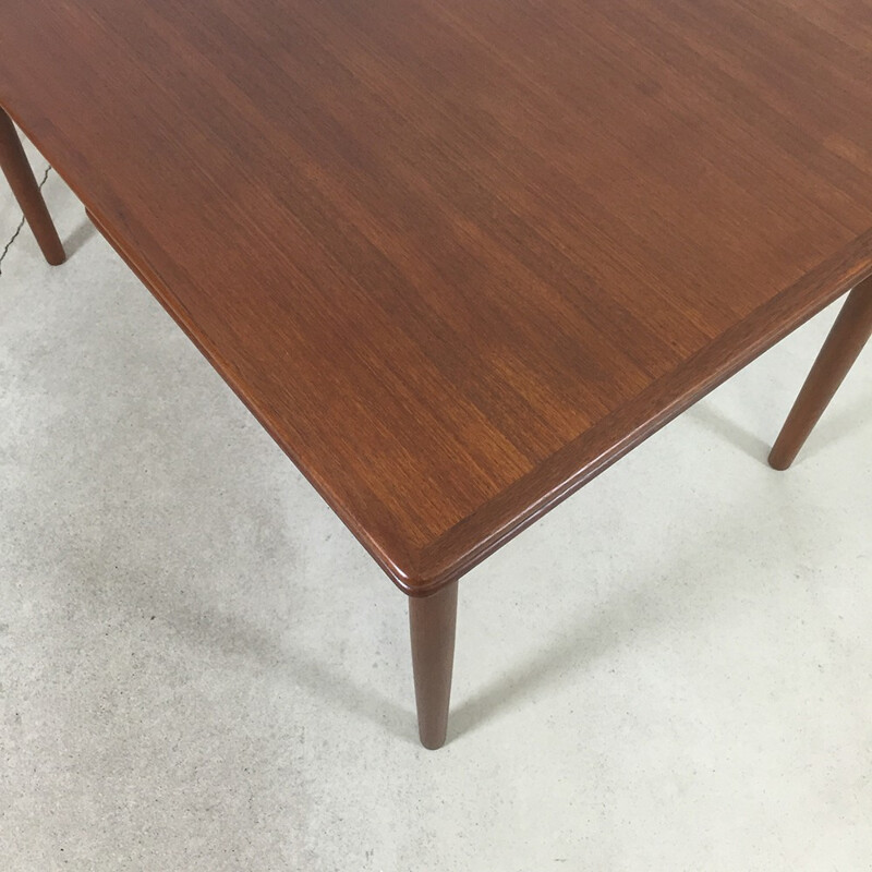 Mesa de comedor vintage escandinava con extensiones de teca de Willy Sigh para H. Sigh e Hijos, Dinamarca 1960