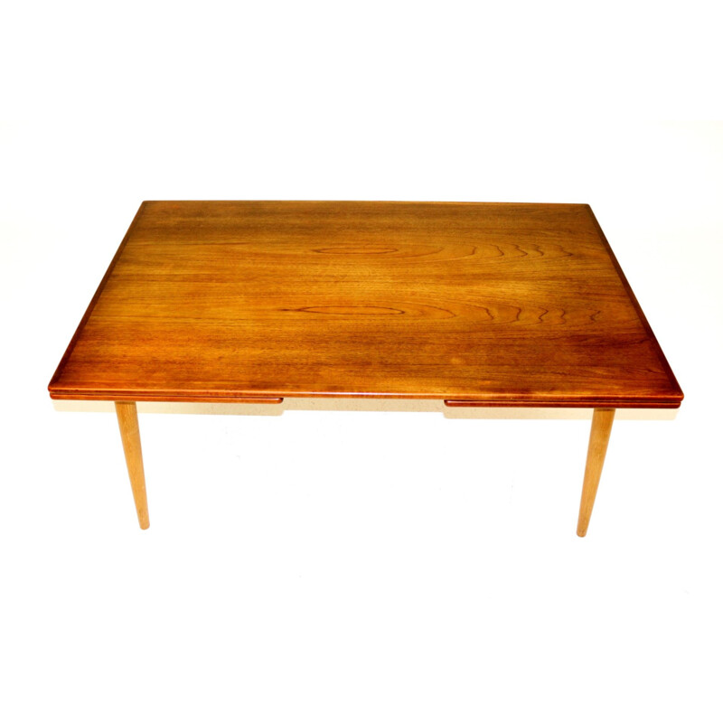 Vintage dining table AT-312, Hans J Wegner, Sweden 1960