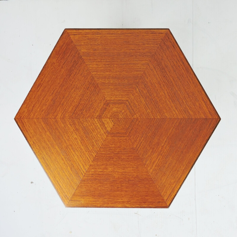 Table d'appoint vintage hexagonale en teck par G-Plan 1960
