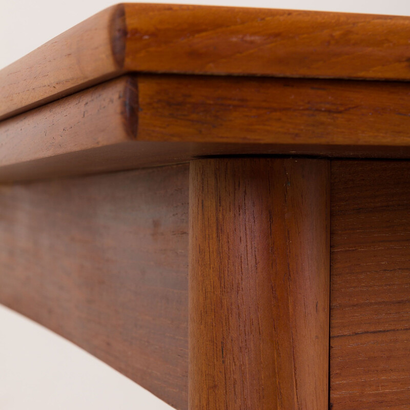 Vintage rectangular teak extensible table with rounded edges, Denmark 1960