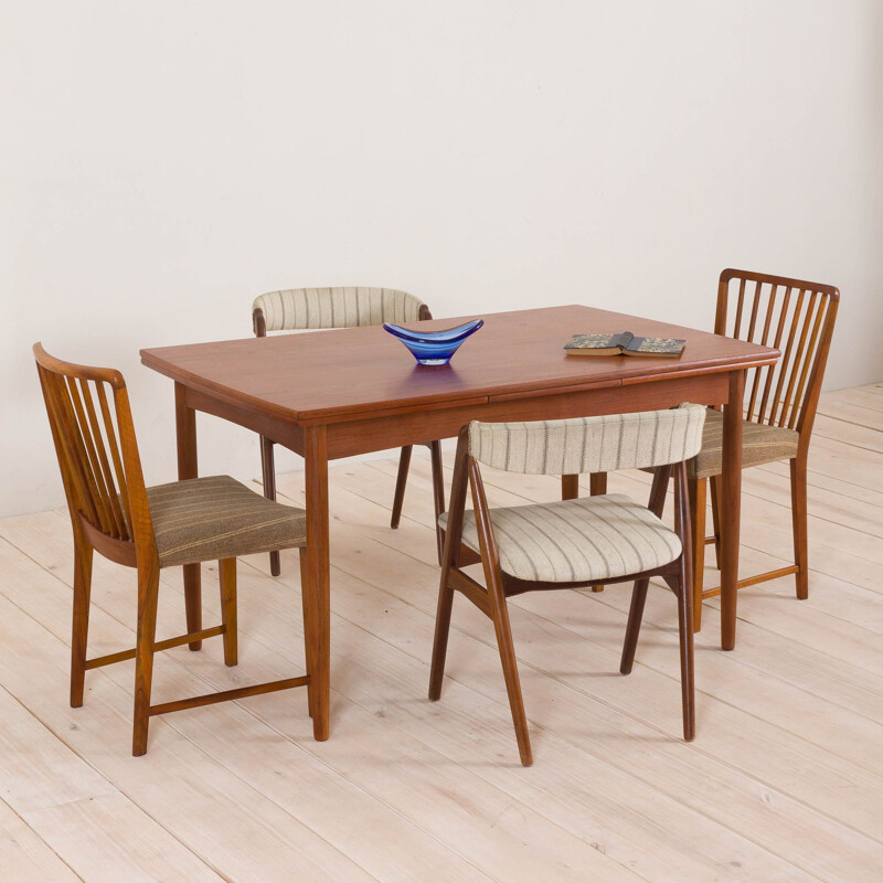 Vintage rectangular teak extensible table with rounded edges, Denmark 1960