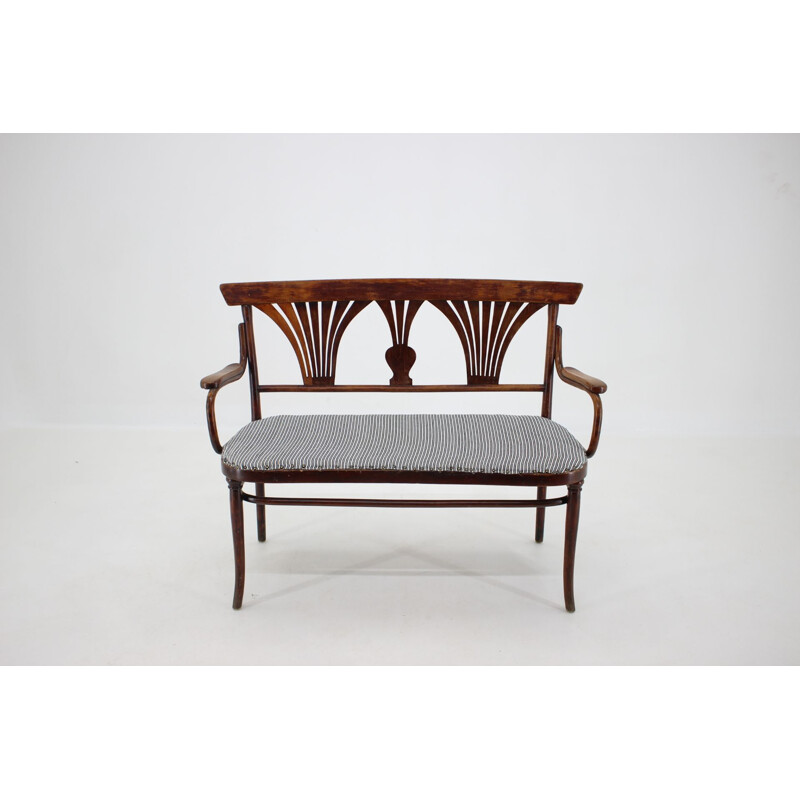 Sofa Nr. 221 Thonet, Czechoslovakia 1900