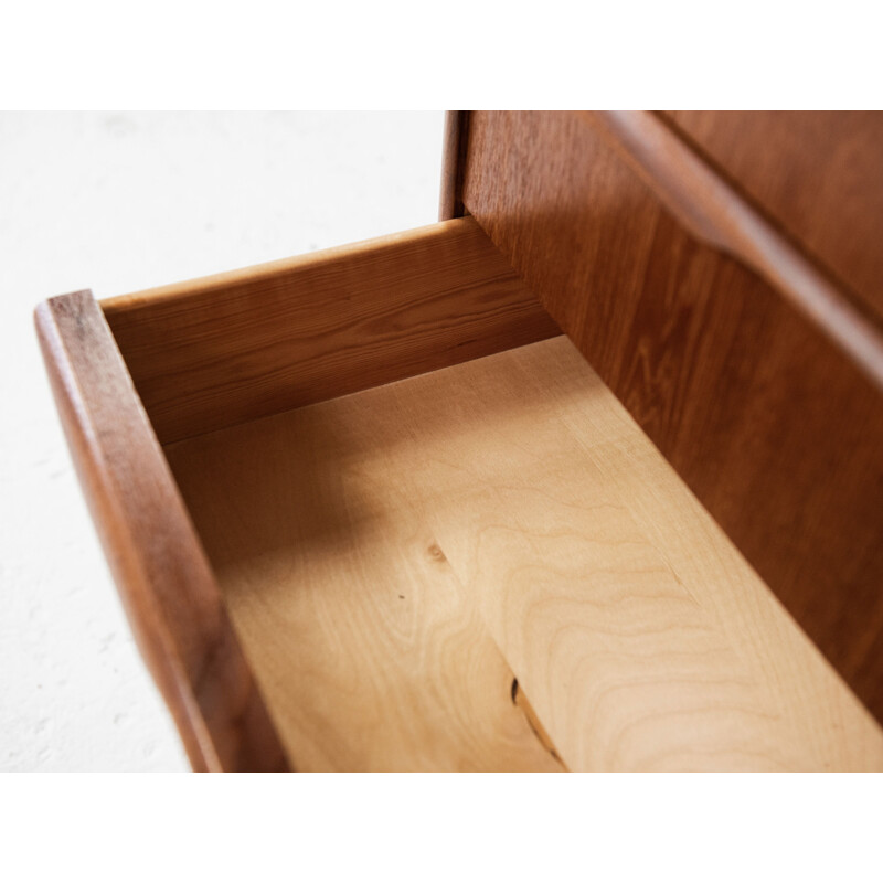 Midcentury chest of 6 drawers in teak with long drawer handle in 2 parts Danish 1960s