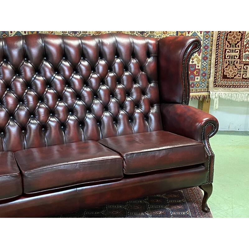 Vintage 3-seater Chesterfield sofa in red leather - 1980 English winged model