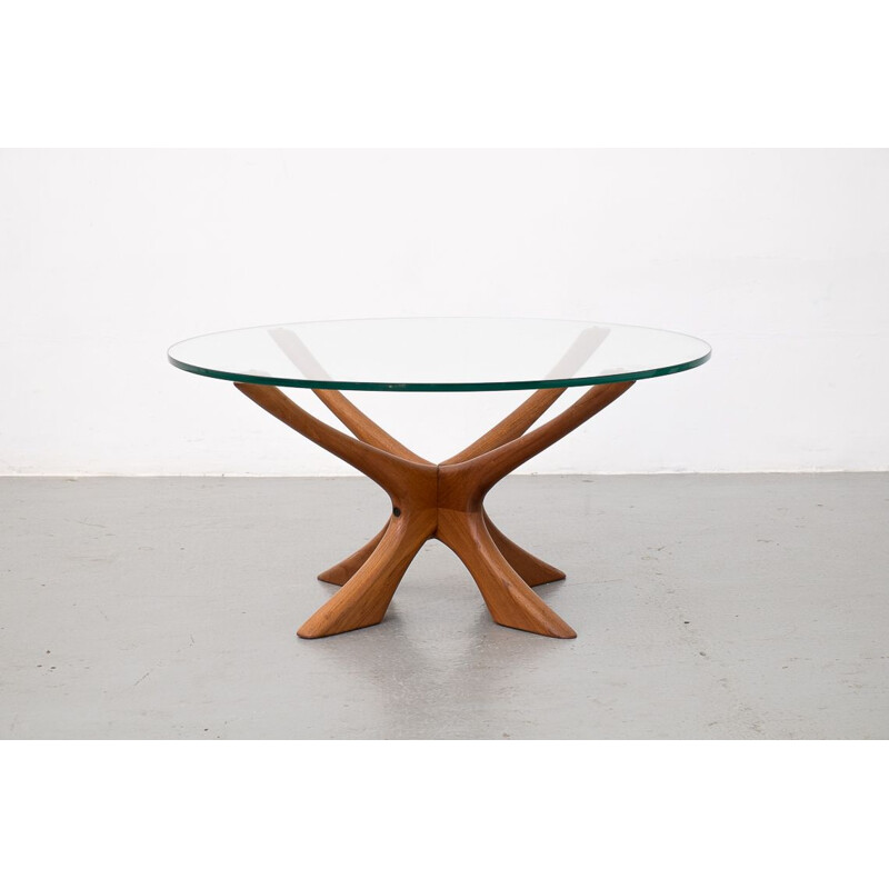 Vintage coffee table by the Danish Illum Wikkelsø for the label Niels Eilersen 1960s