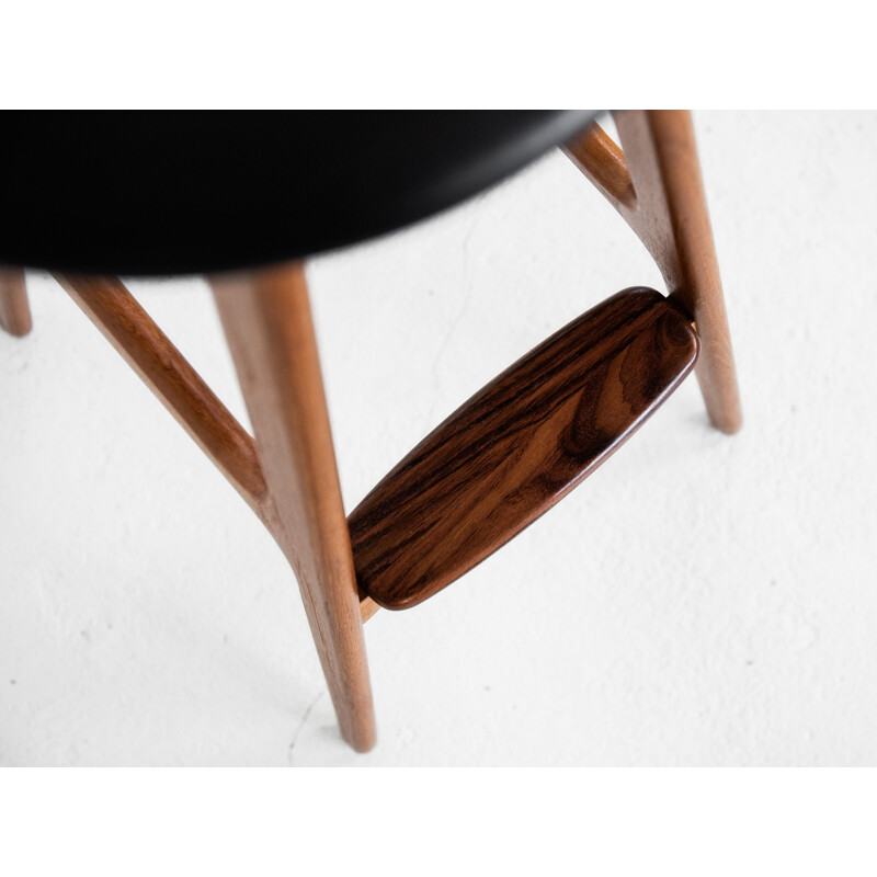 Set of 4 bar Midcentury stools in teak and leather by Erik Buch for O.D. Møbler Danish