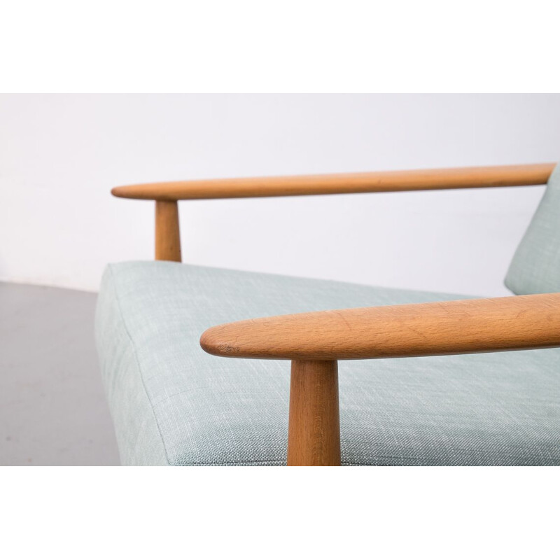 Fauteuil vintage en hêtre scandinave 1960