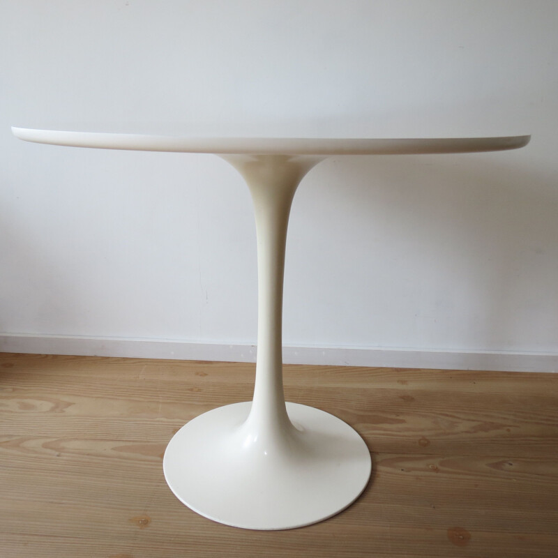 Table à manger Vintage White Tulip par Maurice Burke pour Arkana Uk 1960