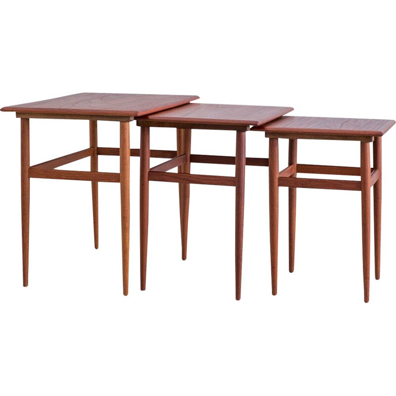 Set of 3 vintage teak nesting tables by Poul Hundevad for the label Fabian Danois 1960