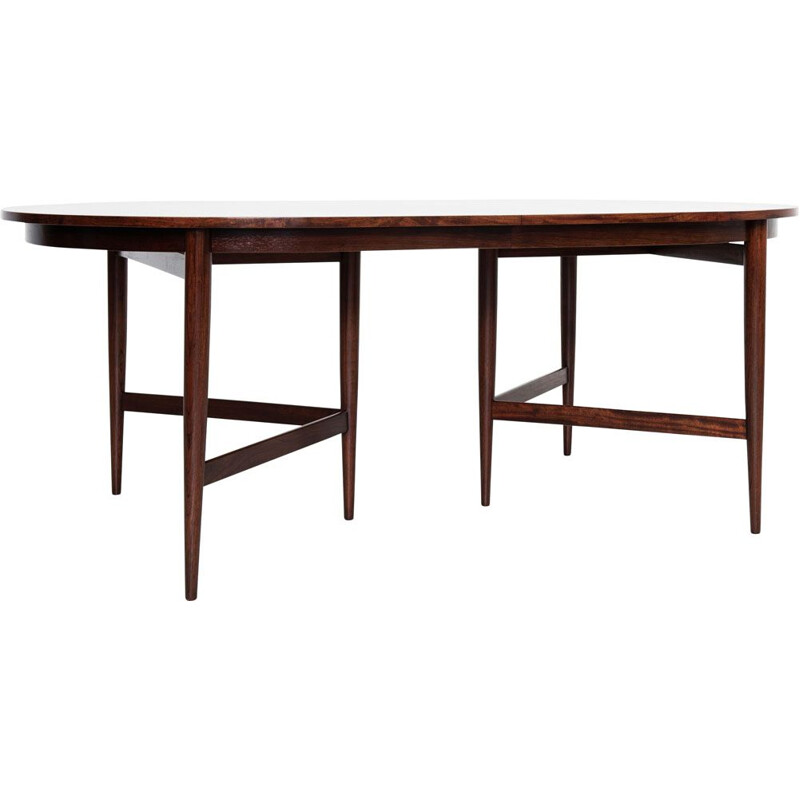Midcentury oval dining table in rosewood by Werner Wölfer for V-form 1960s