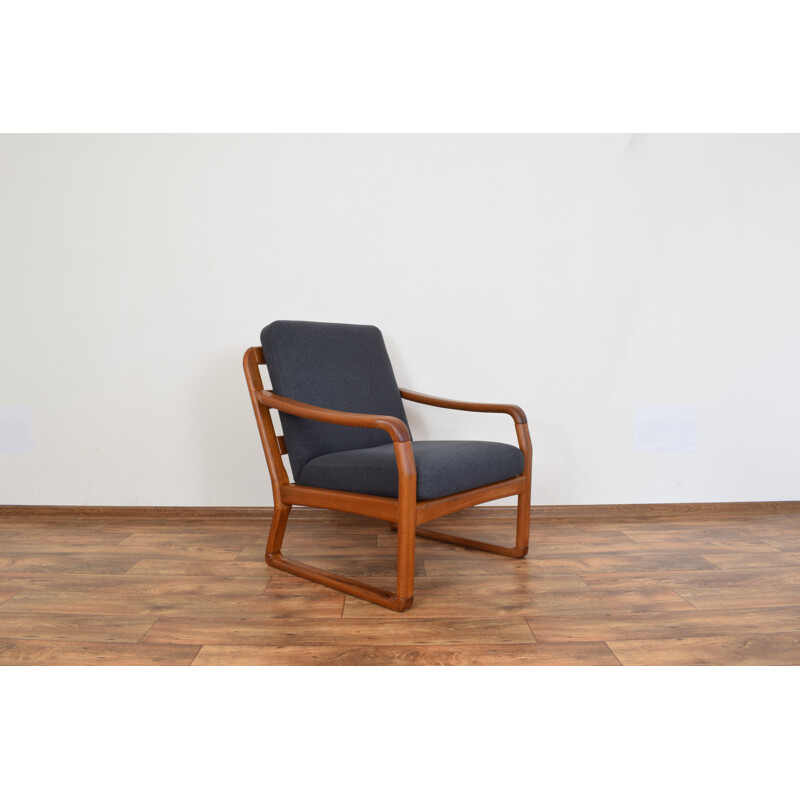 Mid-Century Teak Lounge Chair from Dyrlund Danish 1970s