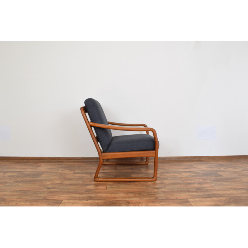 Mid-Century Teak Lounge Chair from Dyrlund Danish 1970s