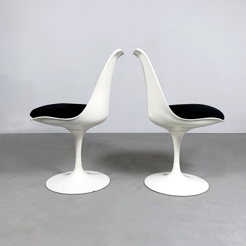 4 vintage Swivel Tulip Dining Chairs by Eero Saarinen for Knoll, 1970s