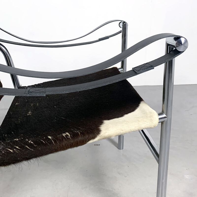 Vintage Cow Hide LC1 Armchair by Le Corbusier for Cassina, 1970s