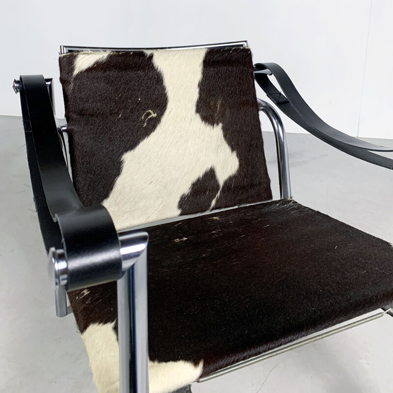 Fauteuil Vintage Cow Hide LC1 de Le Corbusier pour Cassina, 1970