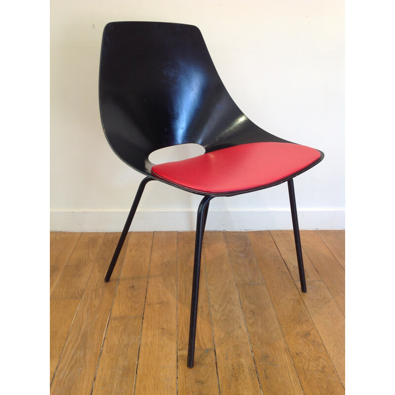 Steiner "Tonneau" black chair with red cushion, Pierre GUARICHE - 1950s