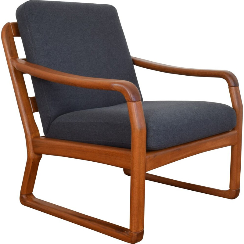 Mid-Century Teak Lounge Chair from Dyrlund Danish 1970s