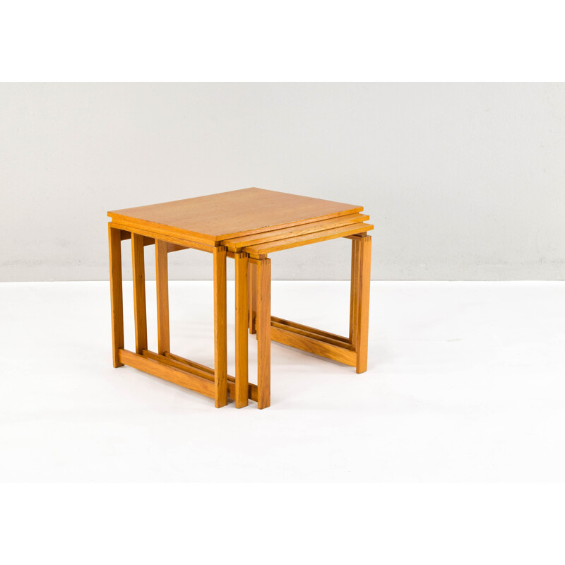 3 Tables gigogne vintage en hêtre Danois 1970