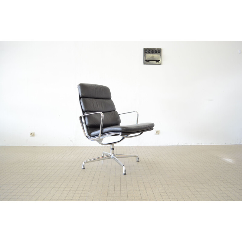Vintage loungelobby chair Herman Miller by Vitra ea216 eames 1959