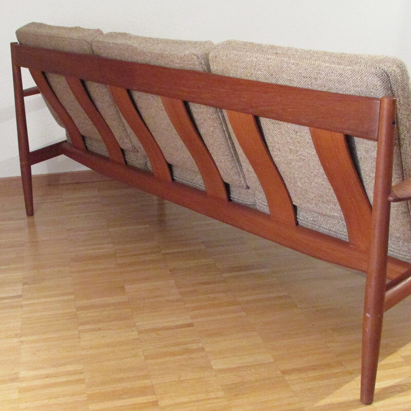 Scandinavian Cado sofa in teak and beige fabric, Grete JALK - 1960s