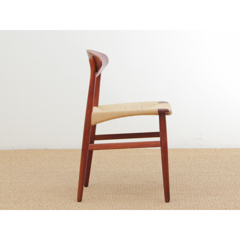 Suite van 4 vintage Scandinavische teakhouten stoelen
