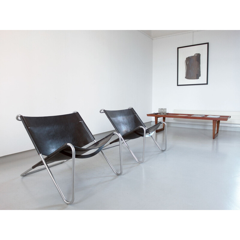 Vintage Kwok Hoi Chan Pair of Sz15 Lounge Chairs for 't Spectrum Netherlands, 1973