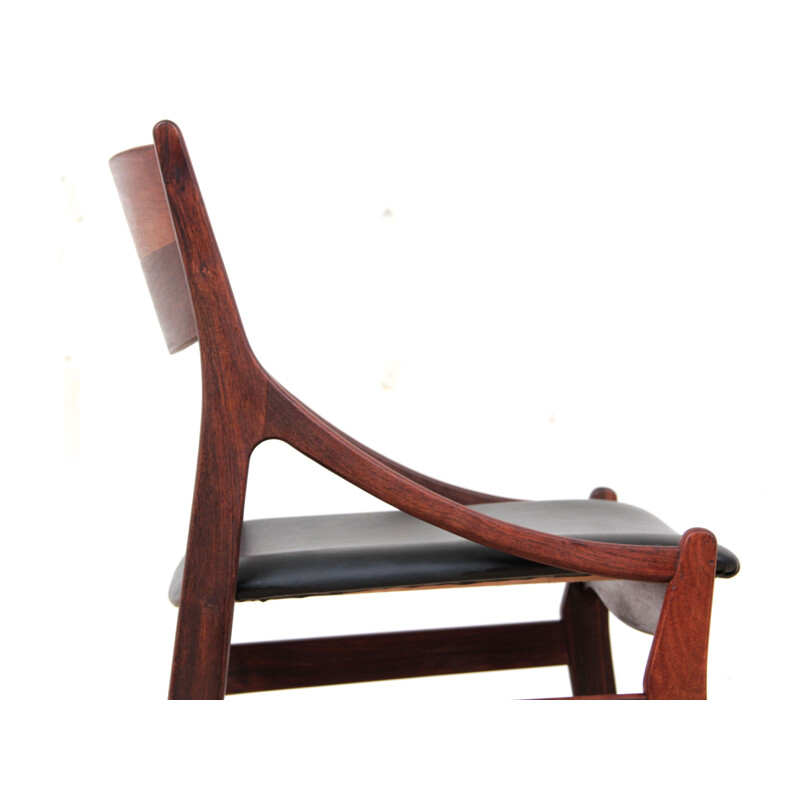 Suite of 4 vintage chairs in Scandinavian Rio rosewood 1960