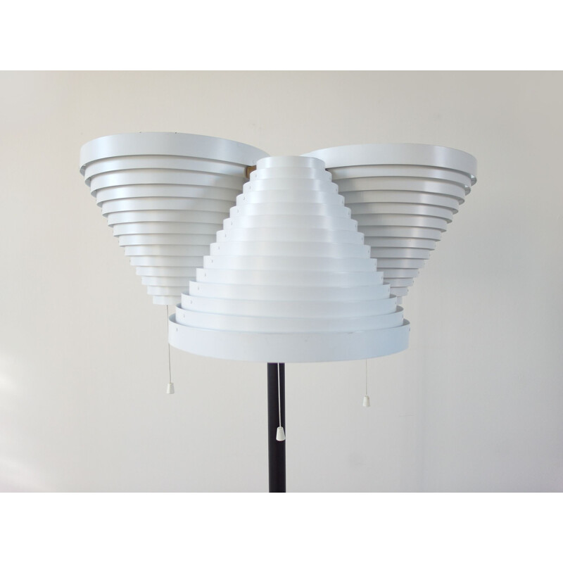 Vintage A809 Floor Lamp Produção precoce por Alvar Aalto, Valaisinpaja Oy, Finlândia, 1959