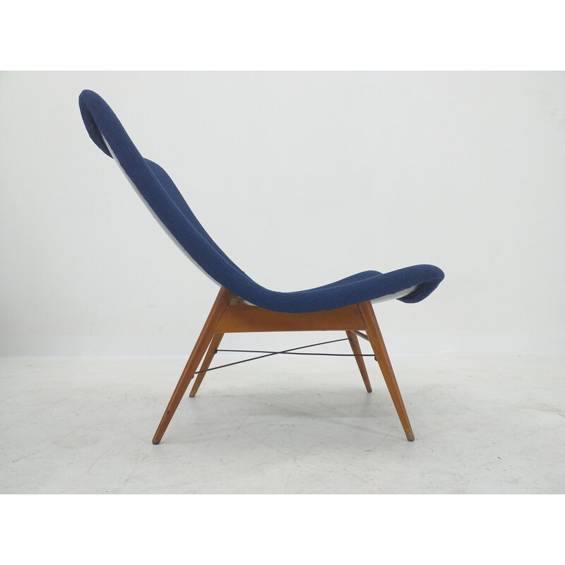 Fauteuil lounge vintage par Miroslav Navratil 1960