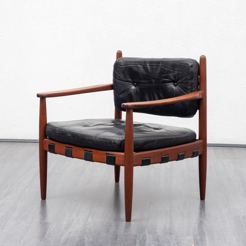 Vintage armchair in teak and leather model 925, Sven Ellekaer for Coja, 1960s