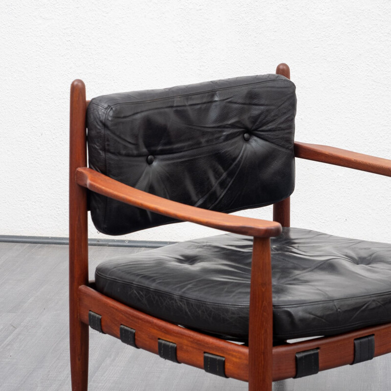 Vintage armchair in teak and leather model 925, Sven Ellekaer for Coja, 1960s