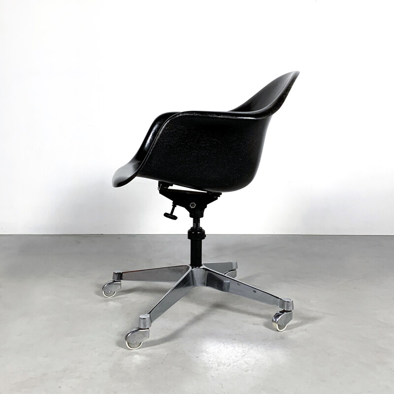 Chaise de bureau Vintage par Charles & Ray Eames pour Herman Miller 1970