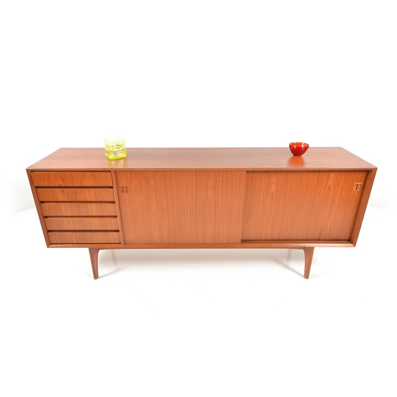 Mid-century Danish Sideboard in Teak - 1960s