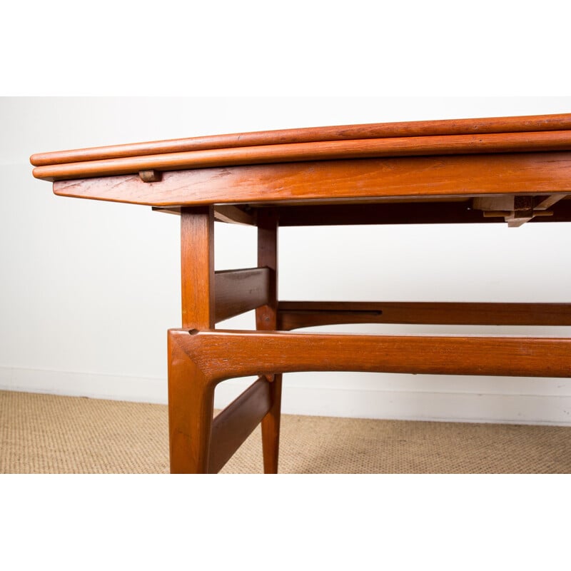 Table Vintage en teck modèle 'elevator' réglable haute et basse par Kai Kristiansen pour Trioh Danoise 1960