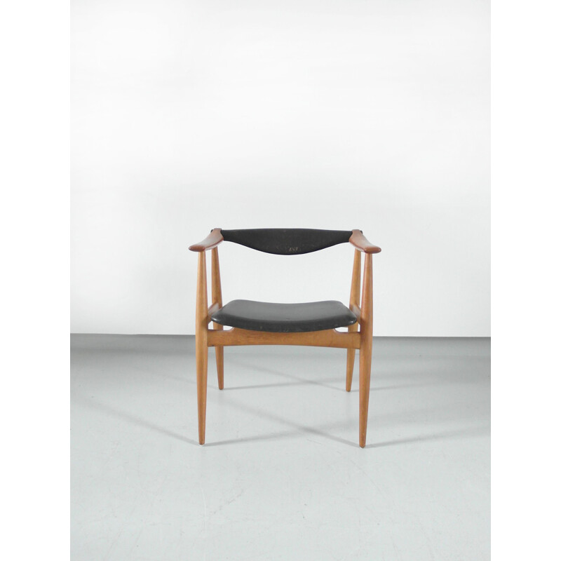 Vintage CH34 Yoke Chair for Carl Hansen, Hans Wegner Denmark, 1959