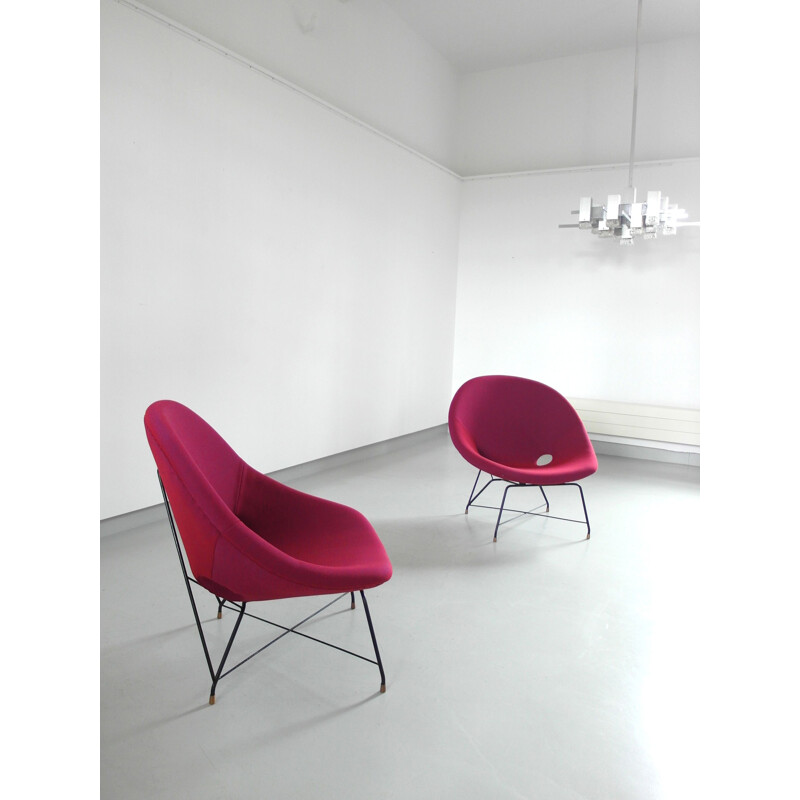 Pair of vintage Cosmos Chairs in Ruby red by Augusto Bozzi for Saporiti 1954