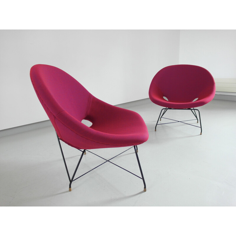 Pair of vintage Cosmos Chairs in Ruby red by Augusto Bozzi for Saporiti 1954