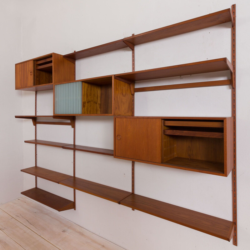 Vintage FM Wall Unit in teak with 3 cabinets and 10 shelves Kai Kristiansen