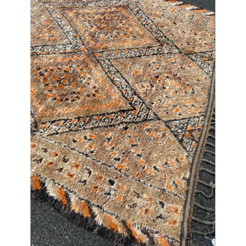 Vintage beni ouarain Moroccan carpet