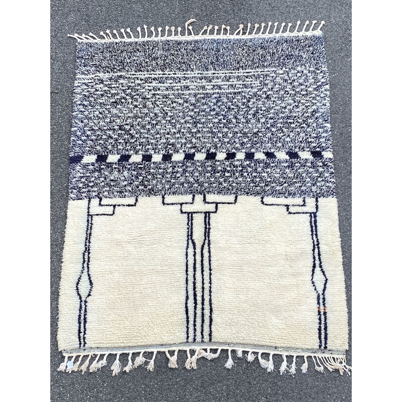 Tapis vintage berbere en laine tissé a la main de Beni Ouarain