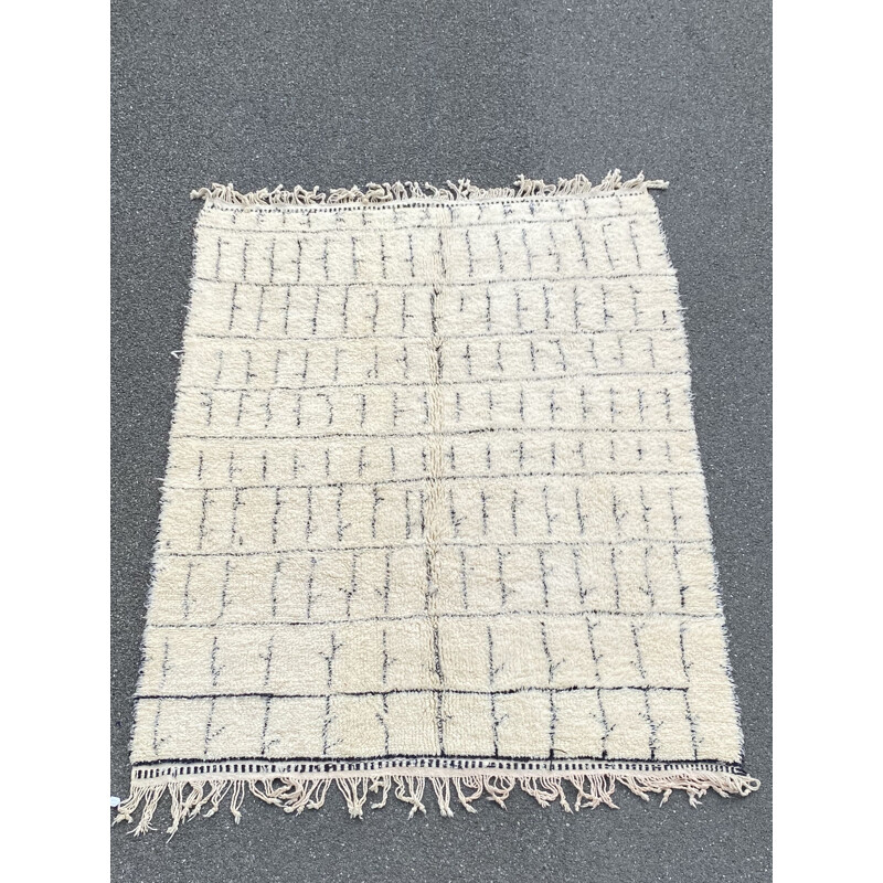 Tappeto berbero d'epoca in lana tessuta a mano di Beni Ouarain