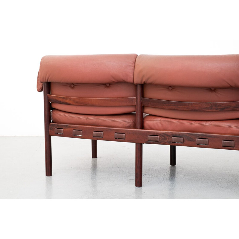 Vintage Leather aned rosewood model 925 sofa by Sven Ellekaer for Coja 1963