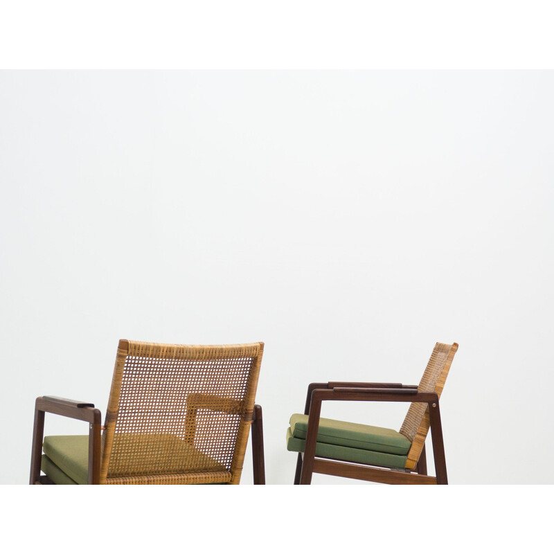 Pair of vintage easy chairs by P.J. Muntendam Gebroeders Muntendam