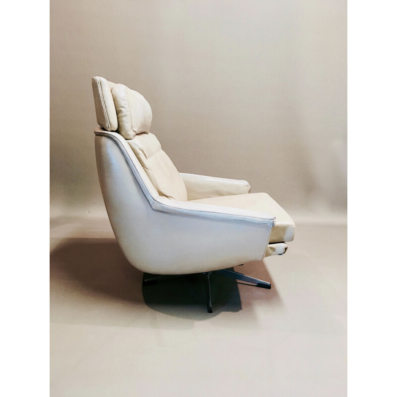 Fauteuil pivotant vintage tout cuir et métal 1960