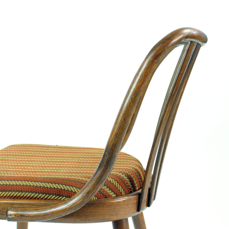 Ensemble de 4 chaises vintage en bois courbé de Thonet, Tchécoslovaquie 1960