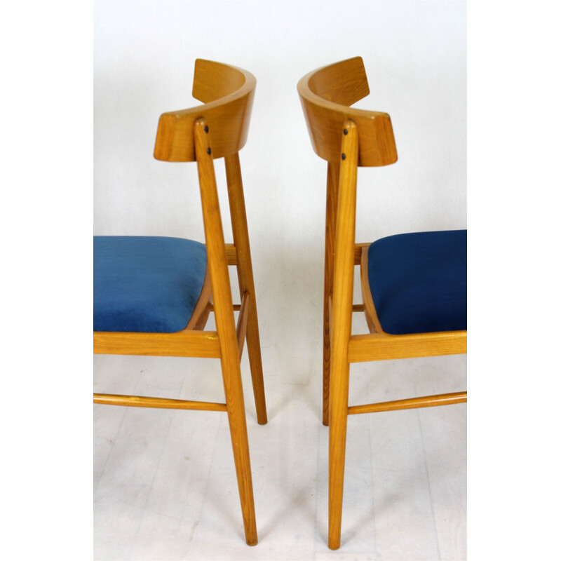 Lot de 4 chaises en frêne de TON, 1960