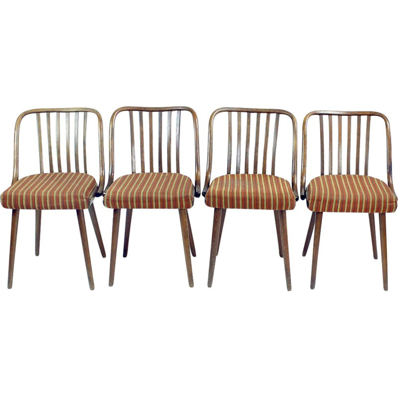 Ensemble de 4 chaises vintage en bois courbé de Thonet, Tchécoslovaquie 1960