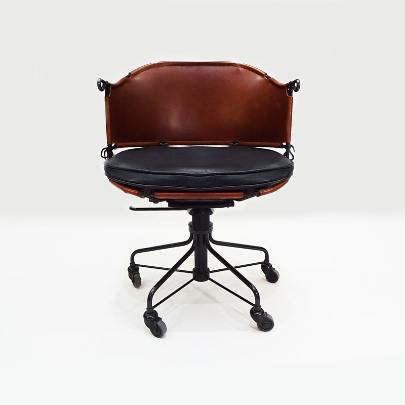 Chaise de bureau vintage réglable en cuir et acier par Mats Theselius pour Källemo scandinave